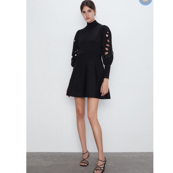 Zara black dress with openings at sleeves - Picture 2 of 4